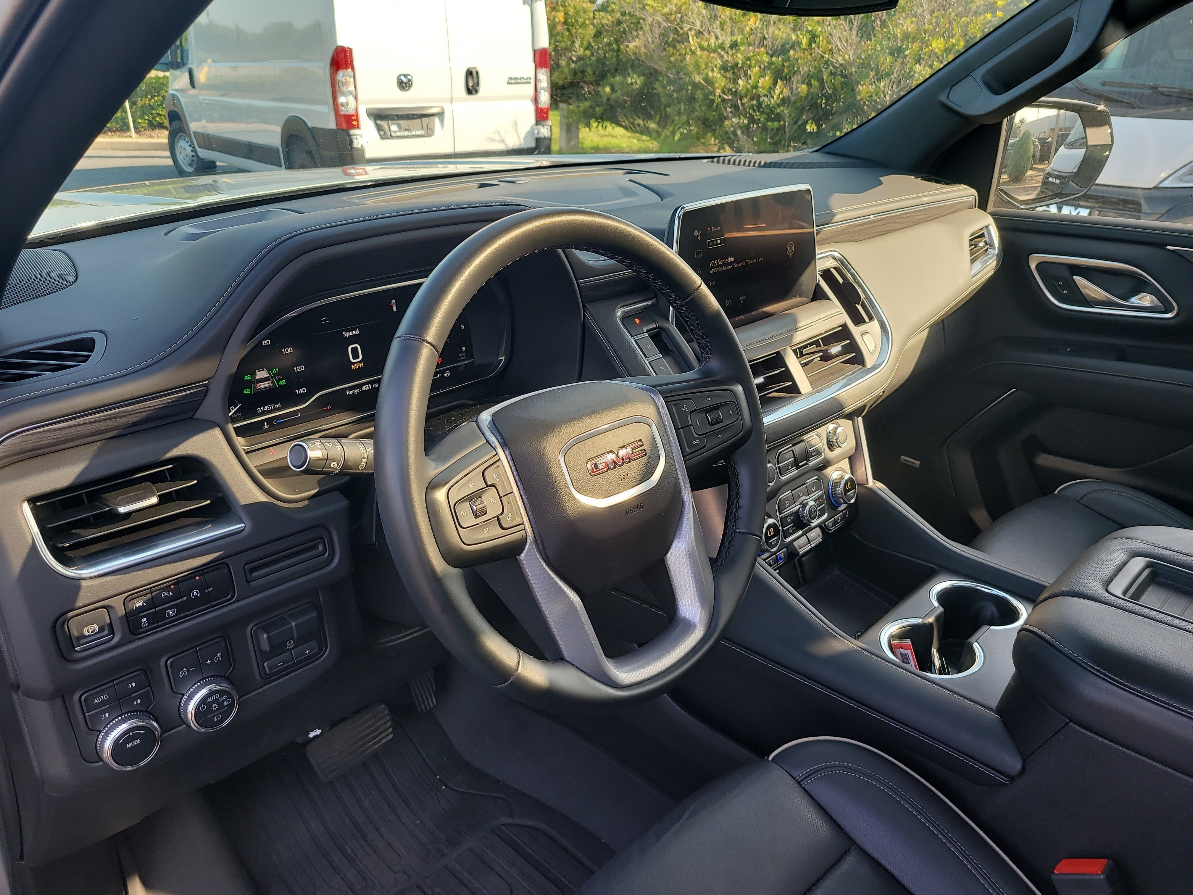 Used 2024 Sterling Metallic GMC SLT image 21