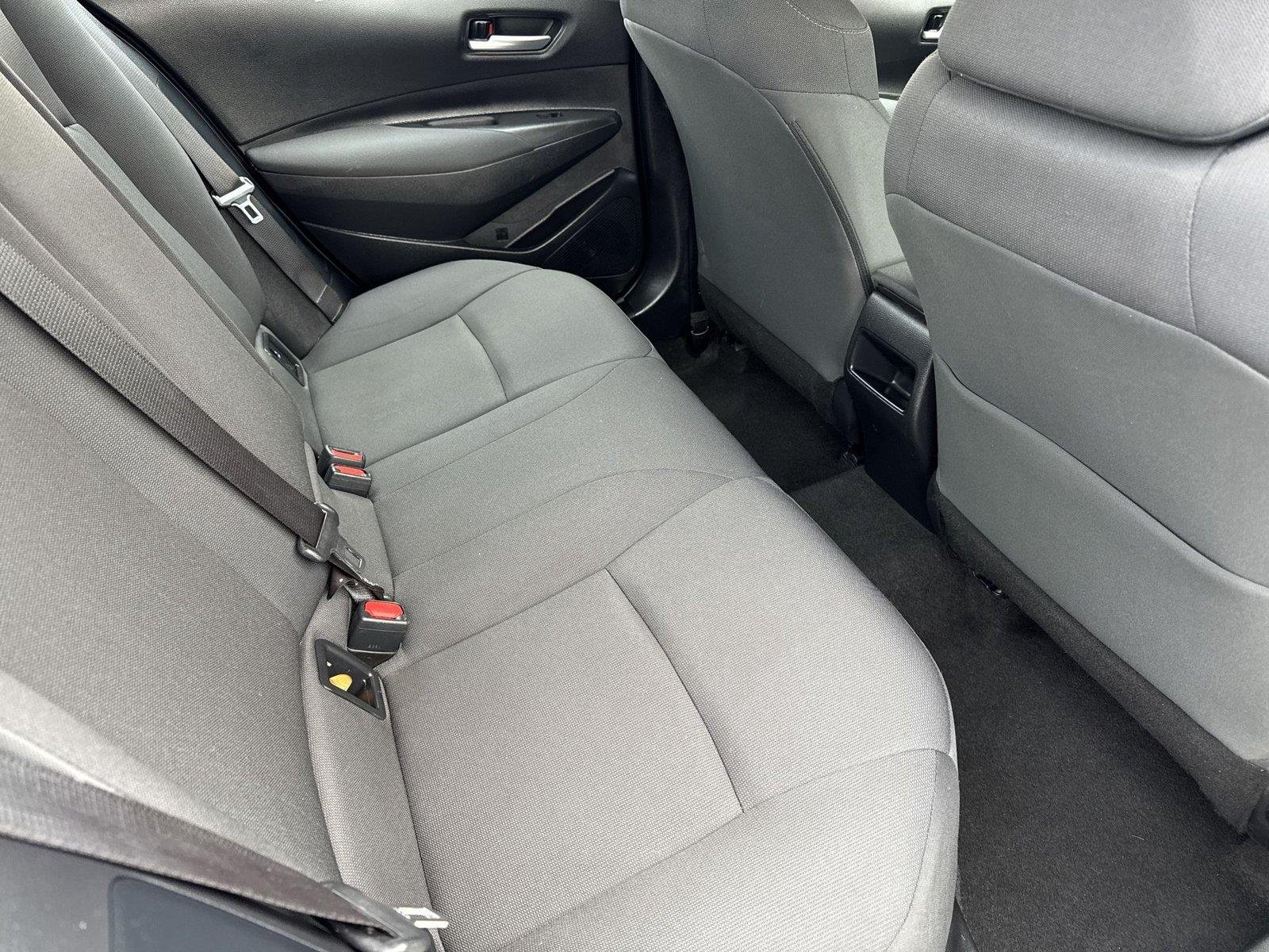 2021 Toyota Corolla LE - Photo 33