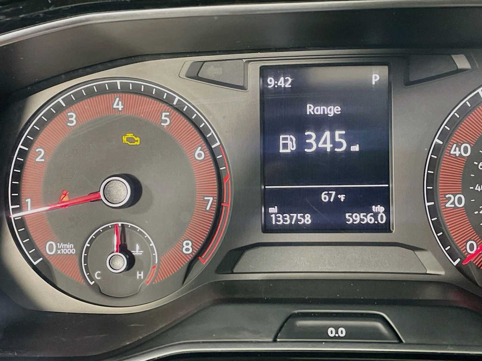 Used 2020 Pyrite Silver Metallic Volkswagen R-Line image 10