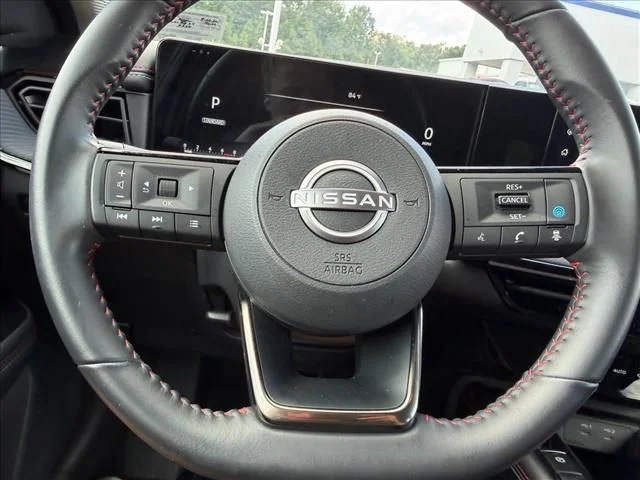 Used 2025 Blue Nissan SR image 17