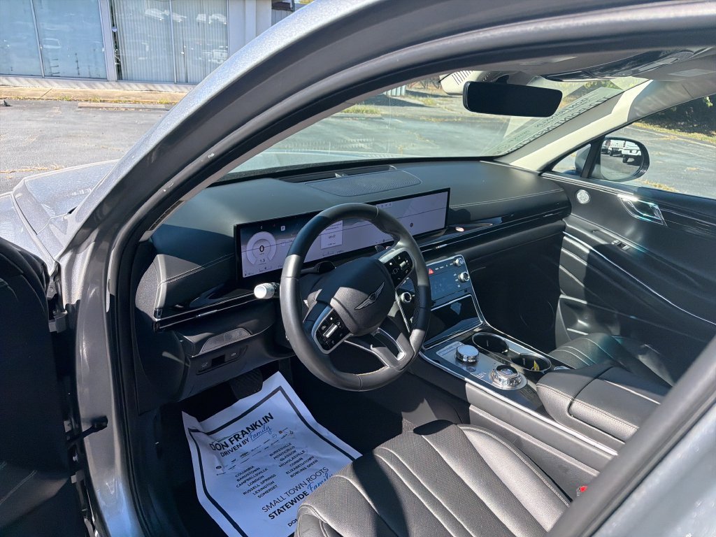 Used 2026 Silver Genesis 2.5T image 16