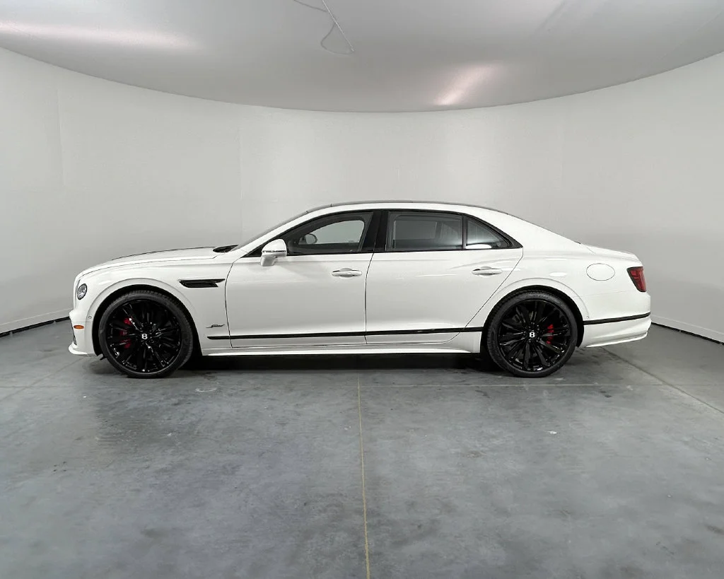 New 2026 White Bentley V8 image 11