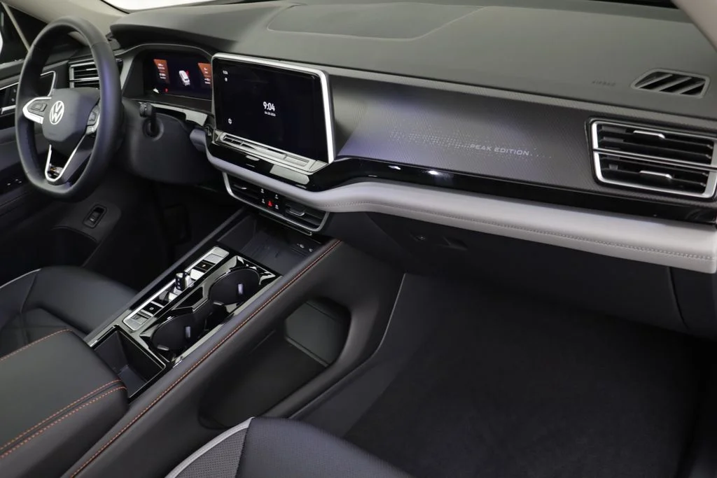 New 2026 Gray Volkswagen 2.0T Peak Edition image 20