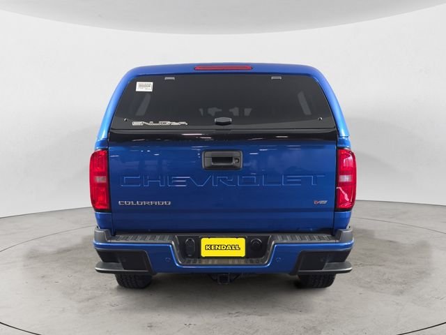 Certified Used 2022 Bright Blue Metallic Chevrolet Z71 image 6