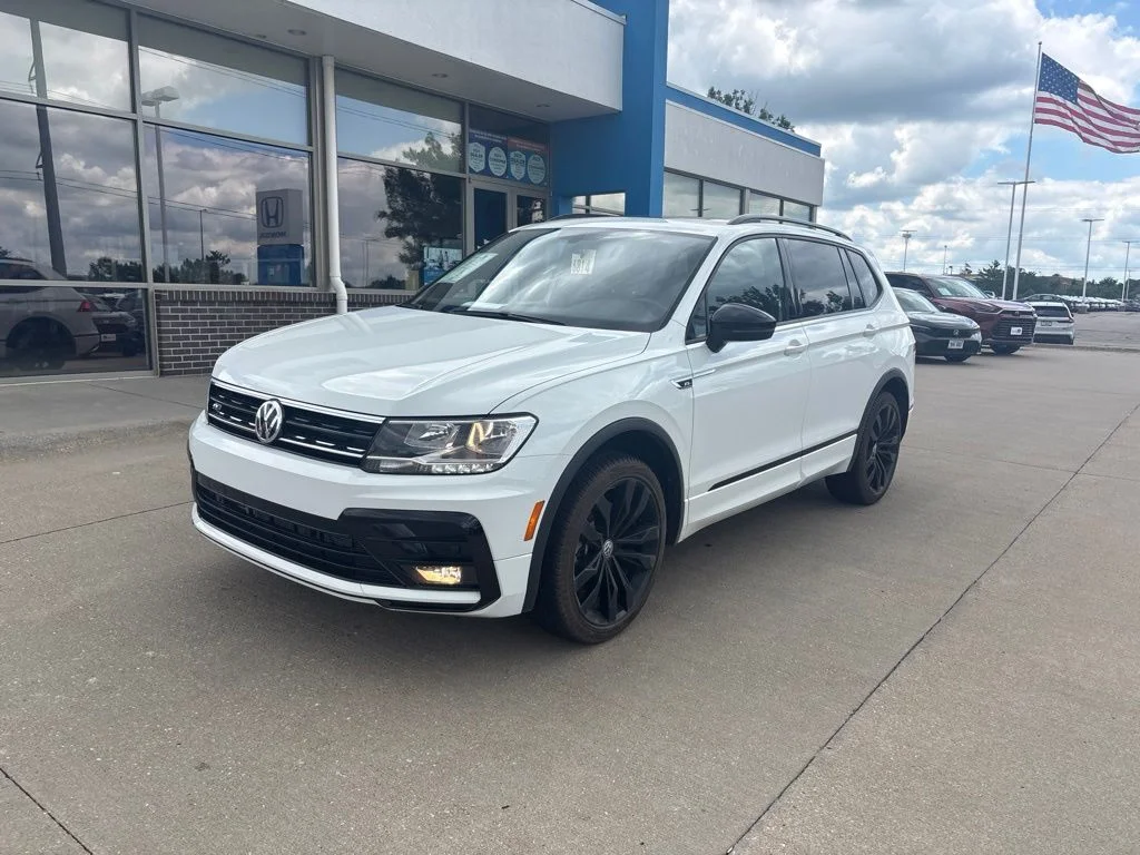2021 Volkswagen Tiguan 2.0T SE R-Line Black 4WD's photo
