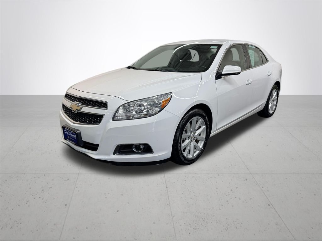 Used 2013 Summit White Chevrolet LT image 2