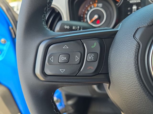 New 2026 Hydro Blue Pearl-Coat Exterior Paint Jeep Sport S image 21