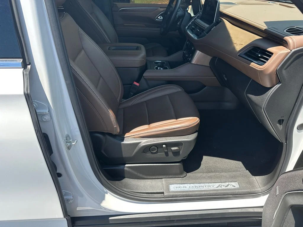 Used 2024 Beige Chevrolet High Country image 13