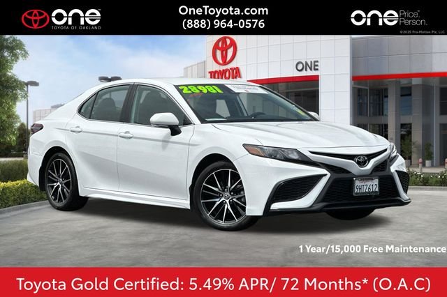 2023 Toyota Camry SE