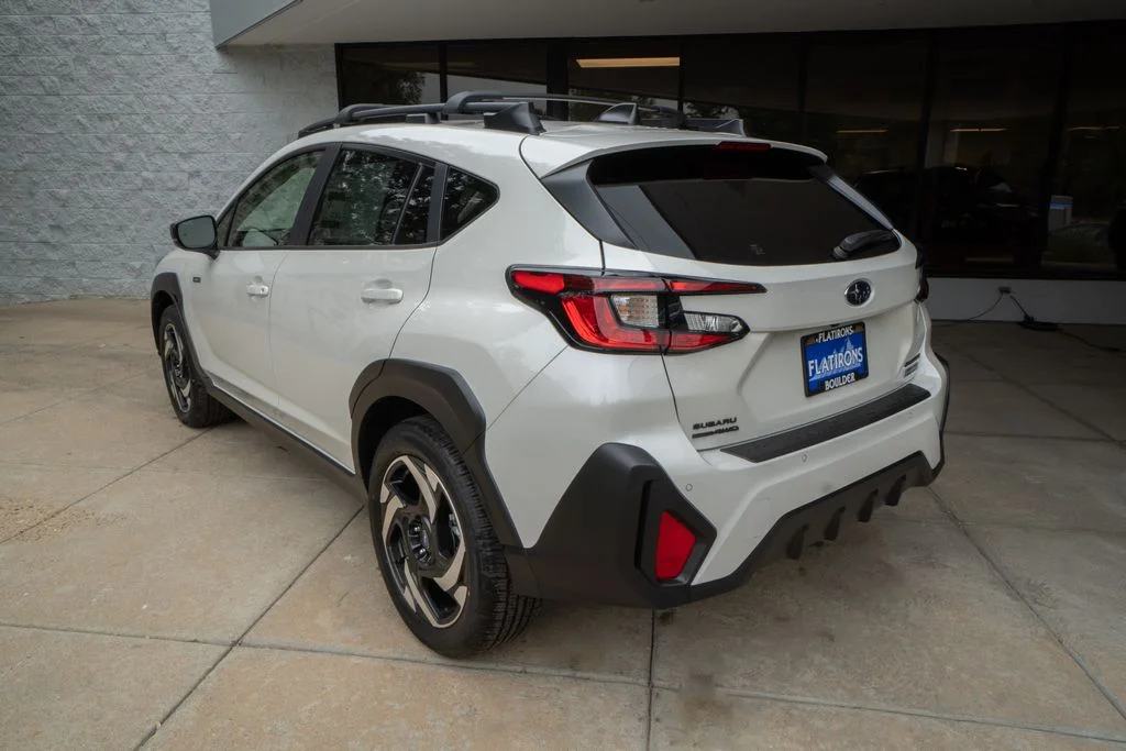 New 2026 CRYSTAL WHITE PEARL Subaru Limited Hybrid image 5