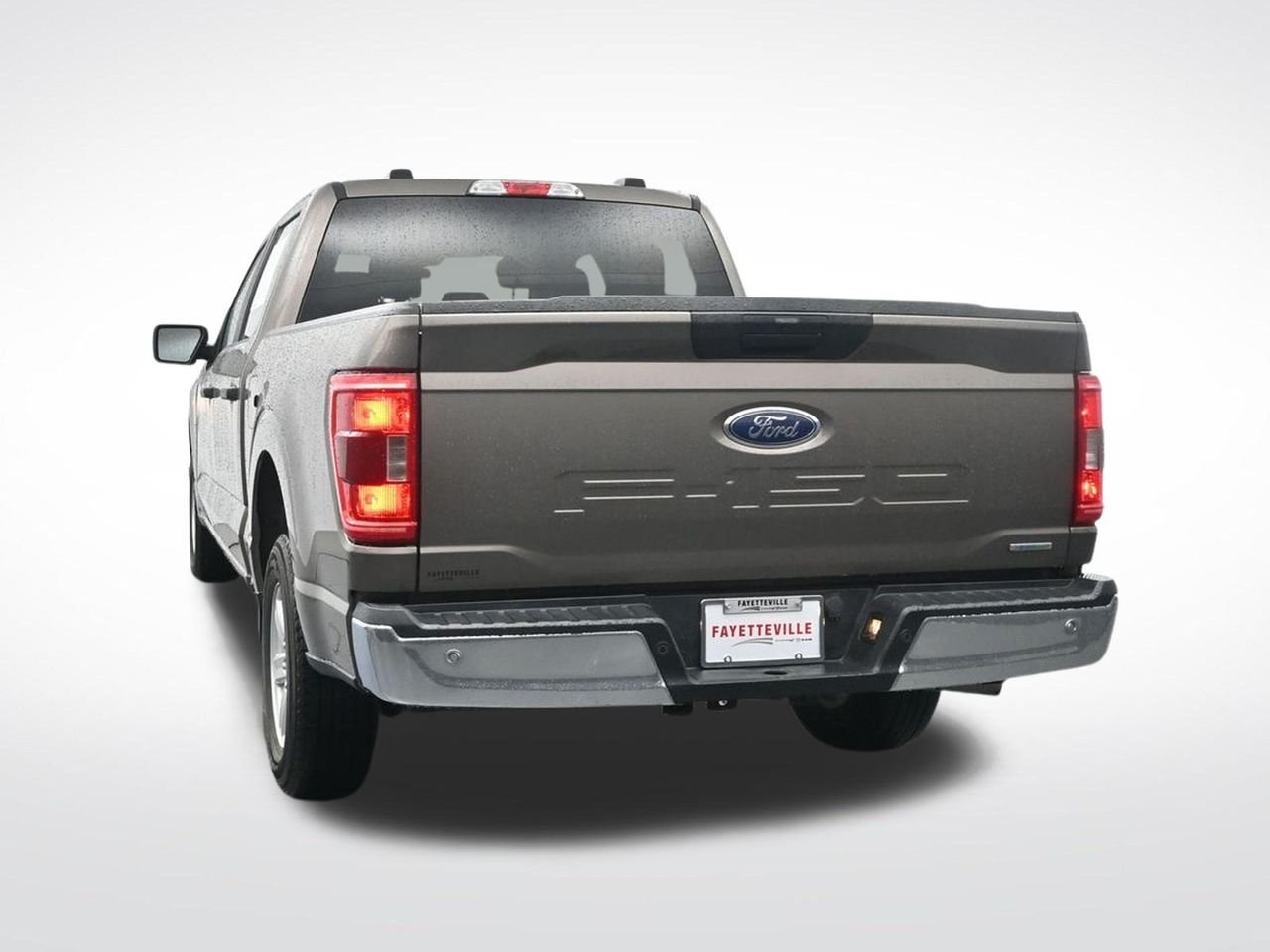Used 2023 Gray Ford XLT image 8