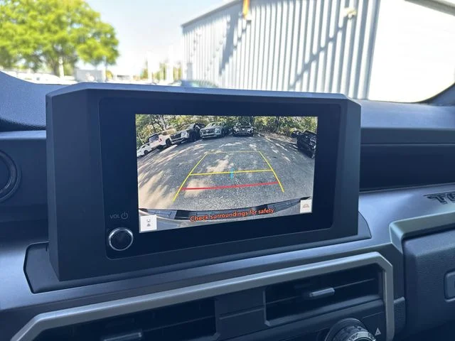 Used 2024  Toyota SR5 image 21