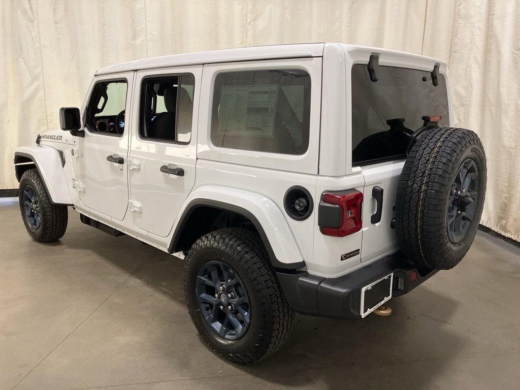 New 2026 Bright White Clear-Coat Exterior Paint Jeep 85th Anniversary image 23