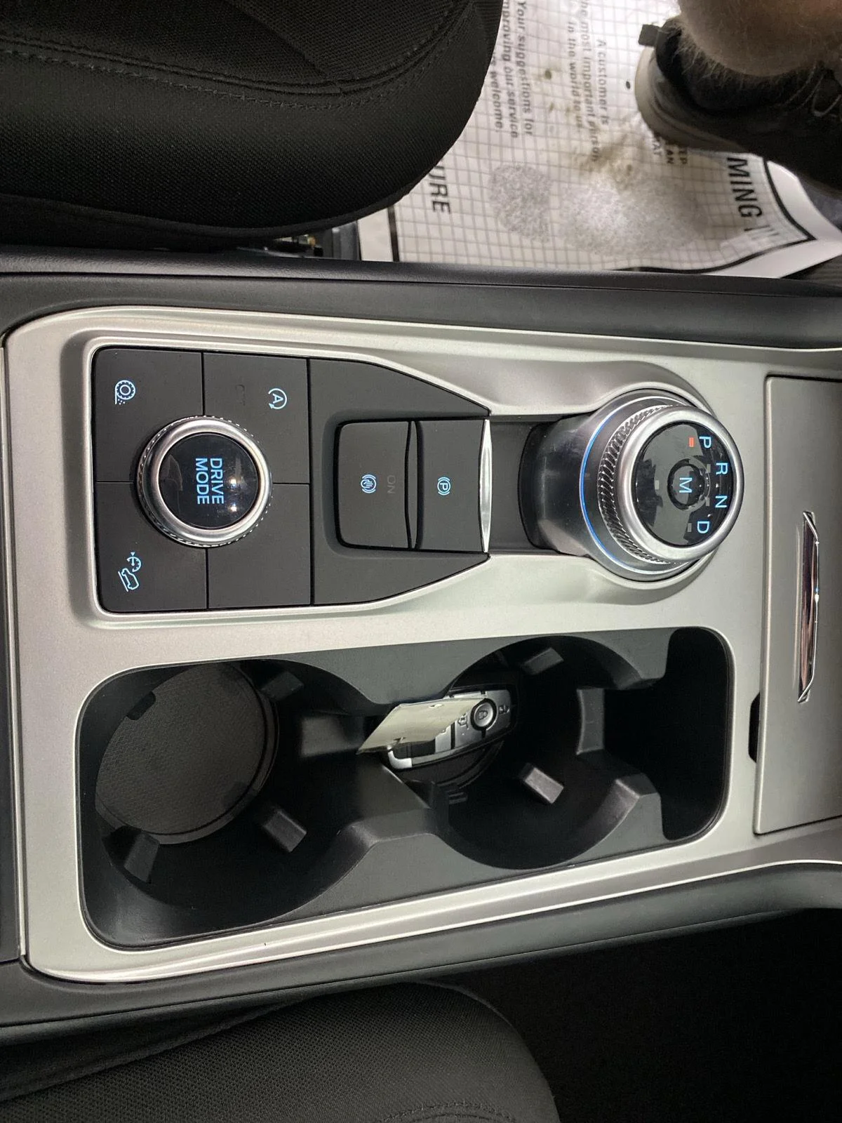 Used 2020 Oxford White Ford XLT image 26