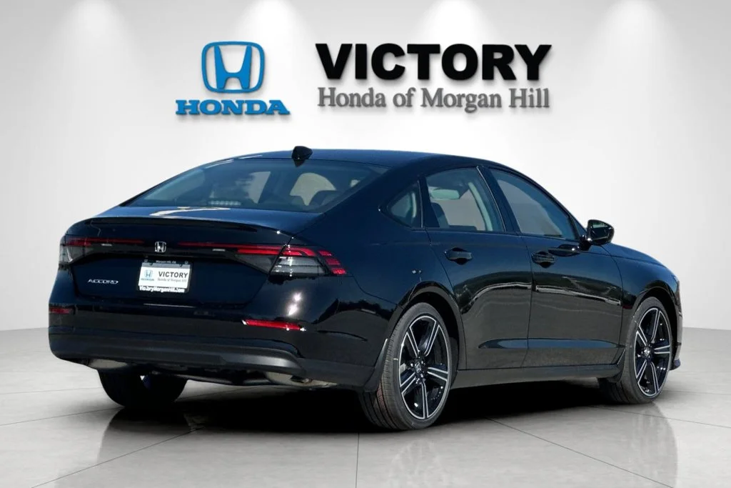 New 2026 Crystal Black Pearl Honda SE image 4