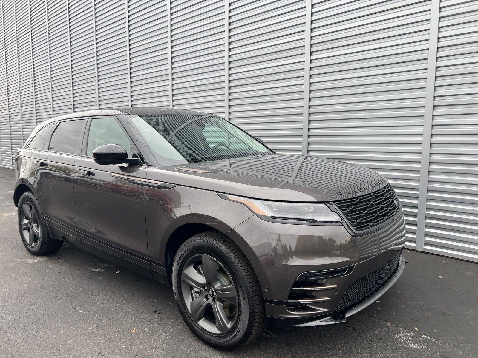 New 2025 Charente Grey Land Rover Dynamic SE image 7