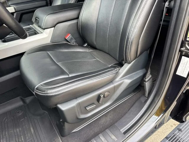 Used 2021 Black Metallic Ford Lariat image 37