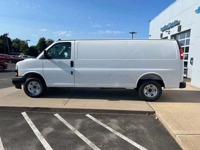 2025 Chevrolet Express Cargo Work Van - Photo 6