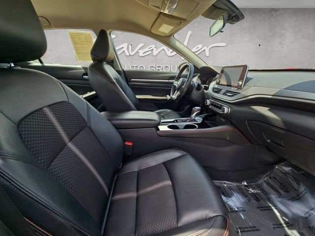 Used 2024 Gray Nissan 2.5 SR image 24