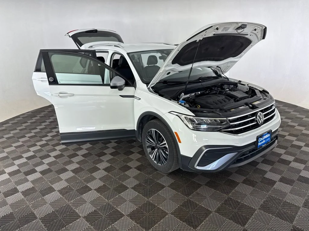Used 2024 Gray Volkswagen 2.0T Wolfsburg Edition image 13