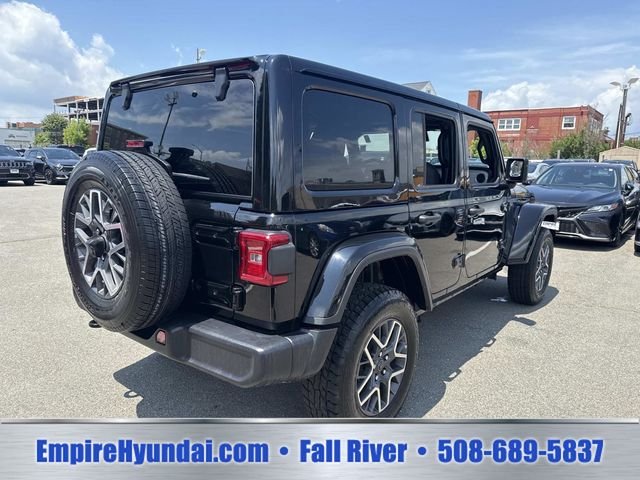 2025 Jeep Wrangler 4-Door Sahara - Photo 6