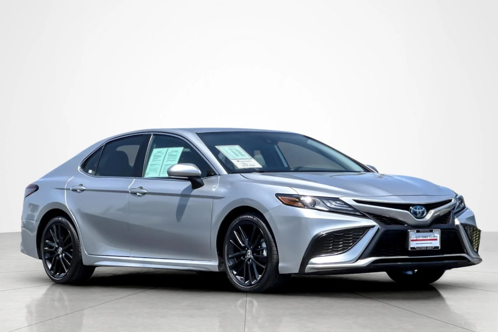 Certified Used 2022 CELESTIAL SILVER MET Toyota Hybrid XSE image 7