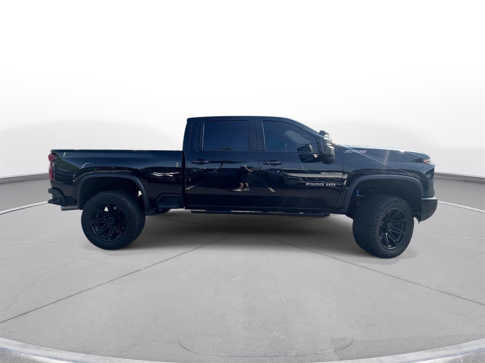 Used 2024 Black Chevrolet ZR2 image 5