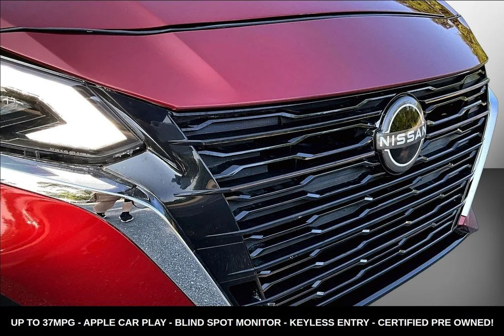 Used 2024 Red Nissan 2.5 SV image 30