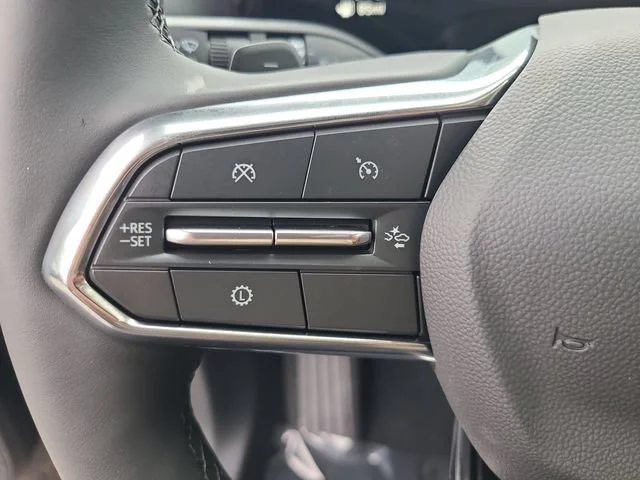 New 2027 Mosaic Black Metallic Chevrolet LT image 27
