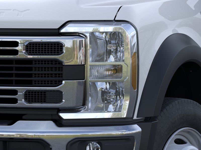 New 2026 Oxford White Ford XL image 17