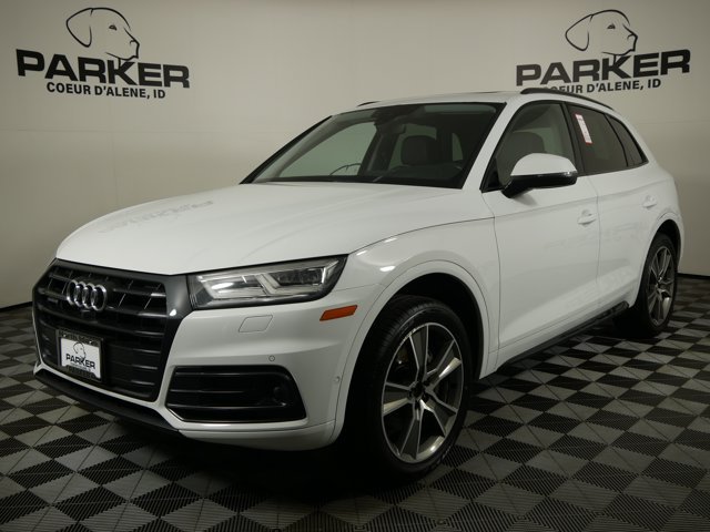 2019 Audi Q5 2.0T quattro S tronic Prestige's photo