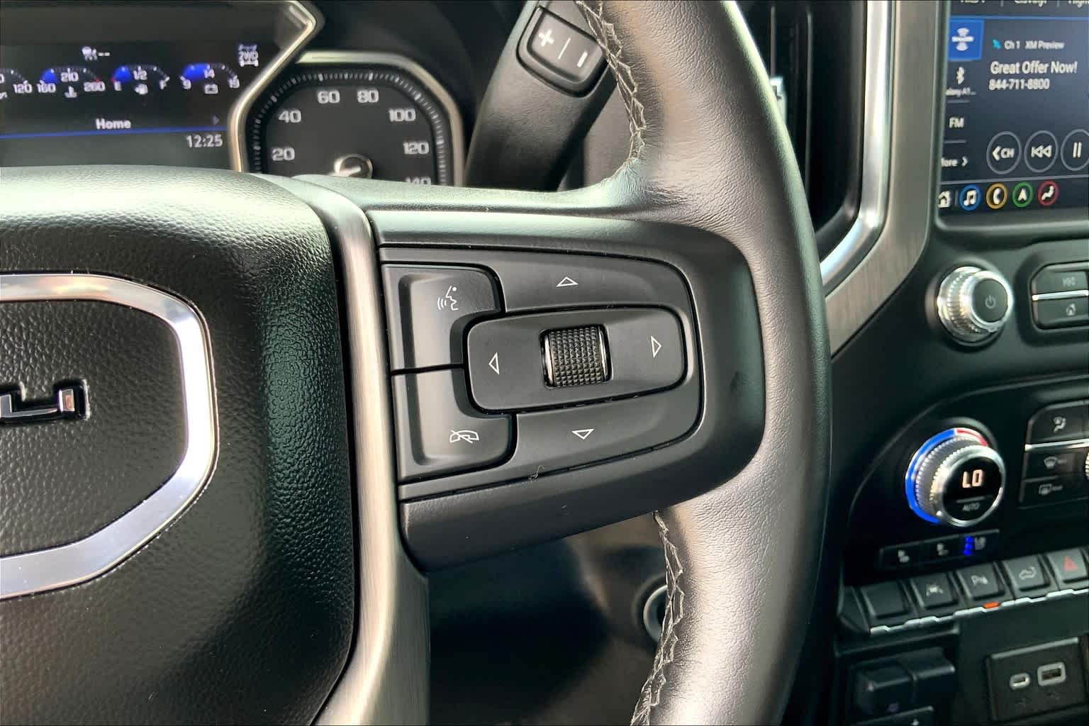 Used 2022 Onyx Black GMC Denali image 25