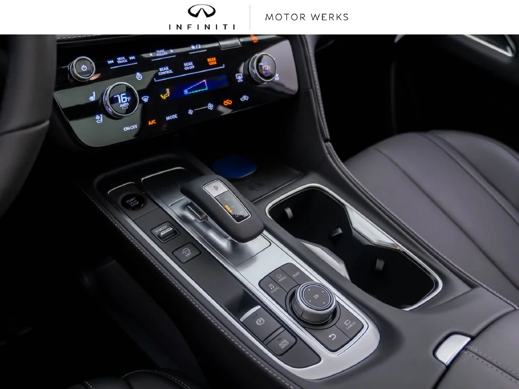 2027 INFINITI QX60 LUXE - Photo 11