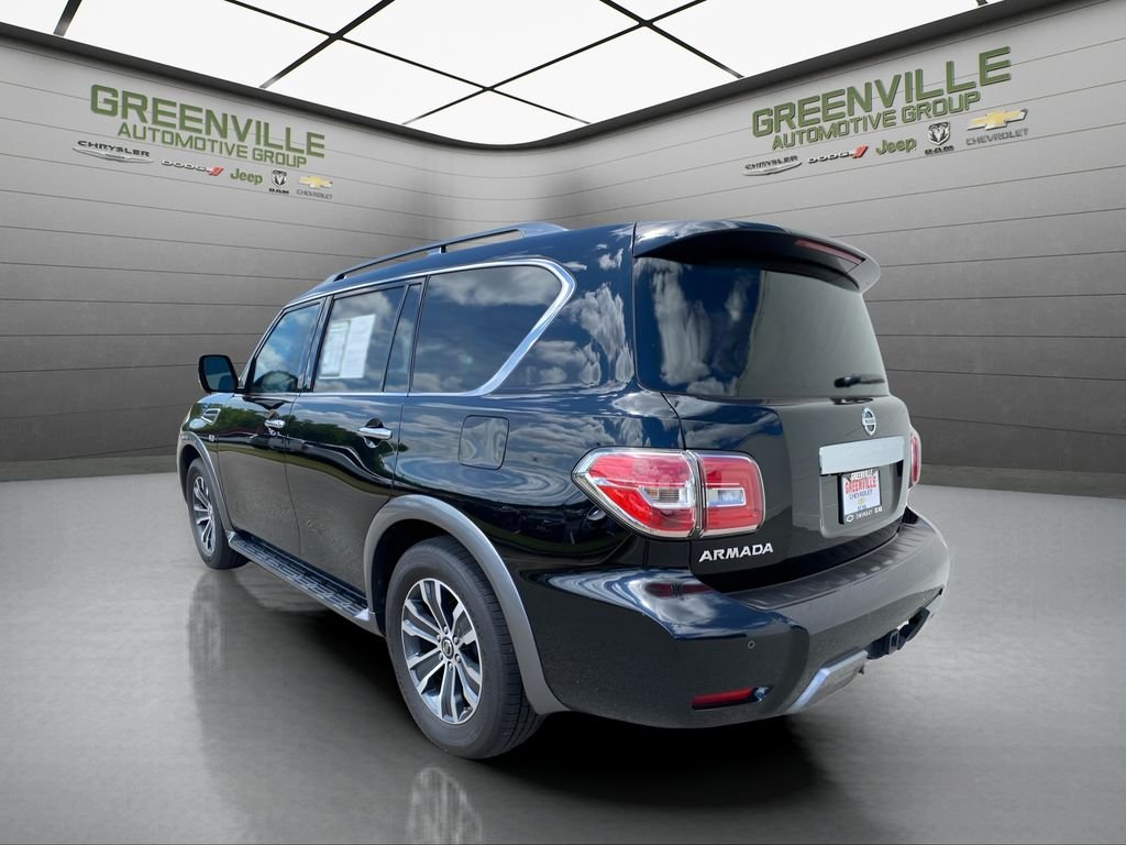 Used 2020 Super Black Nissan SL image 3