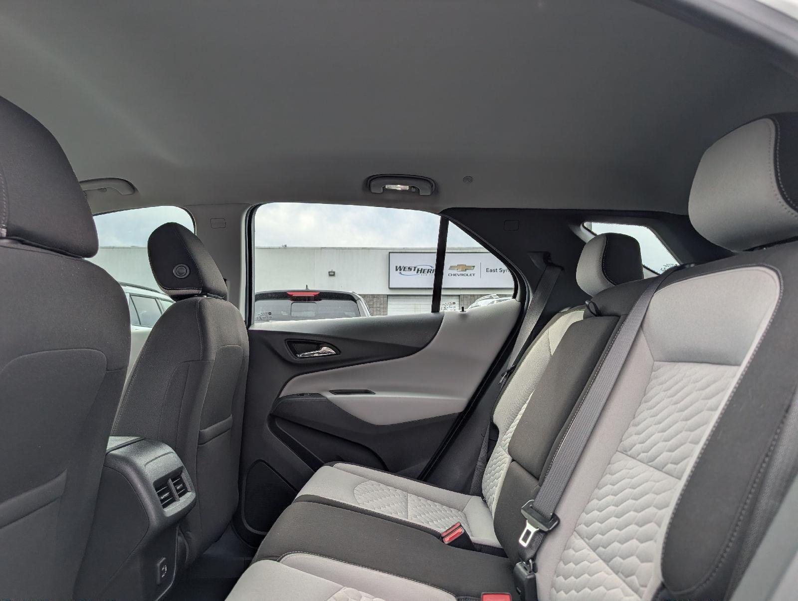 Used 2021 Summit White Chevrolet LS image 10