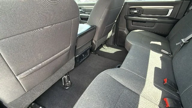 2024 RAM Ram 1500 Classic Warlock - Photo 24