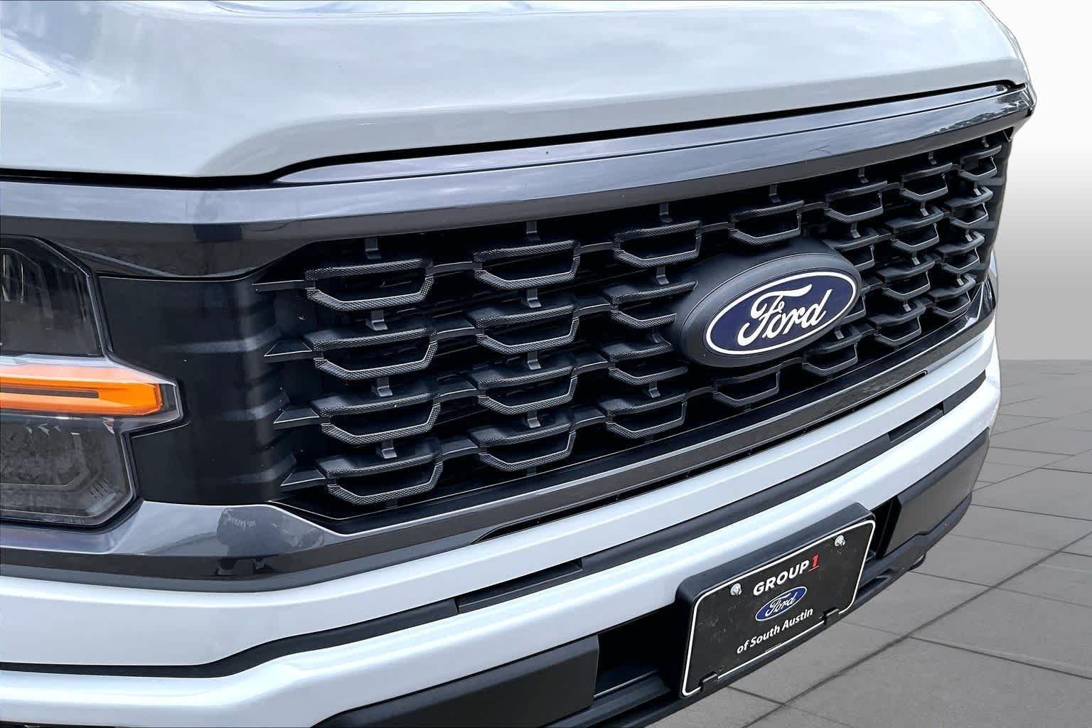 Used 2024 Avalanche Gray Ford STX image 30