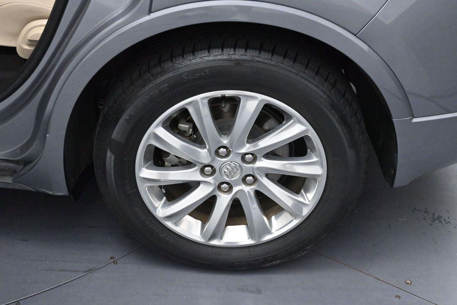 Used 2019 Satin Steel Metallic Buick Essence image 27
