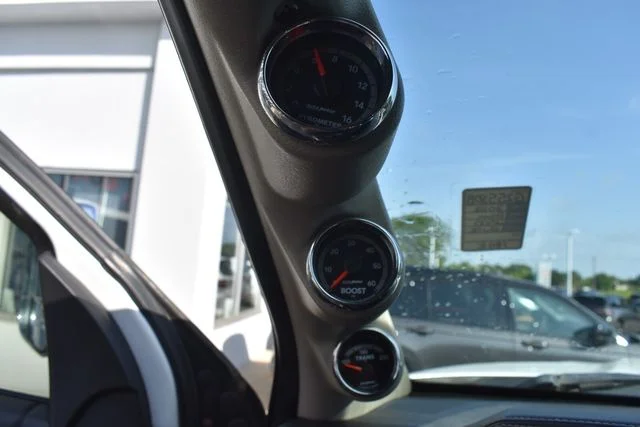 Used 2012 White Ram Laramie image 29