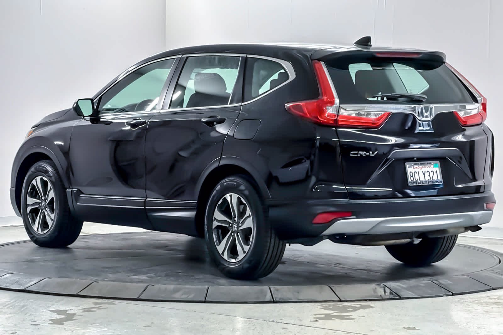 Used 2018 Black Honda LX image 6