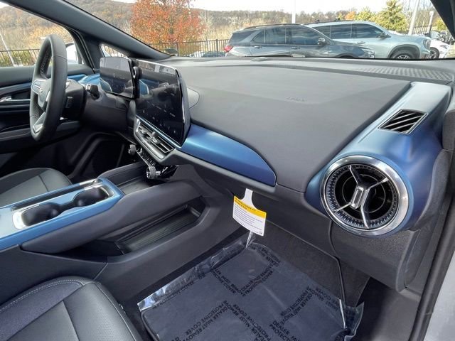 2026 Chevrolet Equinox EV 2LT - Photo 32