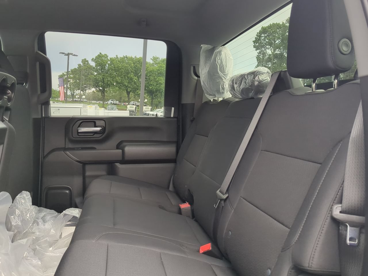 New 2025 Summit White Chevrolet Work Truck image 23