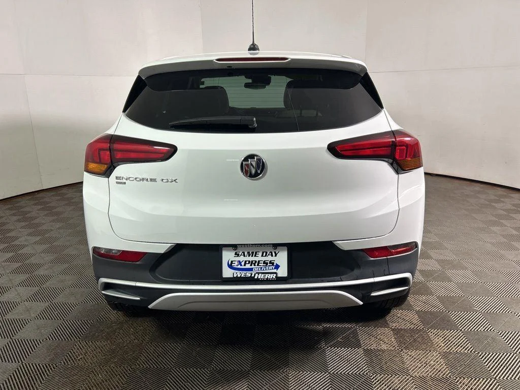 Used 2023 Summit White Buick Preferred image 7