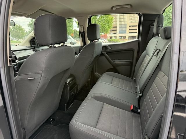 Used 2019 White Ford XL image 11