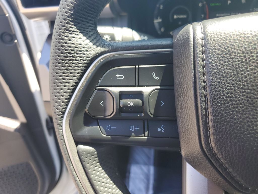 Used 2025 Ice Toyota TRD Off-Road image 28