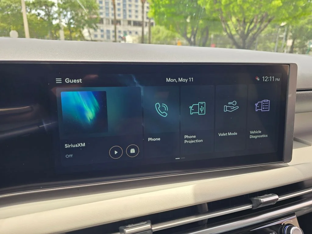New 2026 Gray Hyundai SEL Plus image 22