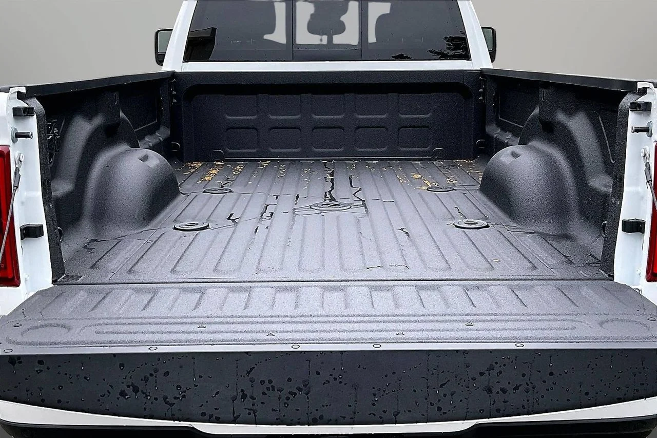 New 2026 Bright White Clearcoat RAM Big Horn image 21