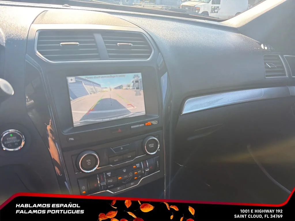 Used 2018 Black Ford XLT image 21
