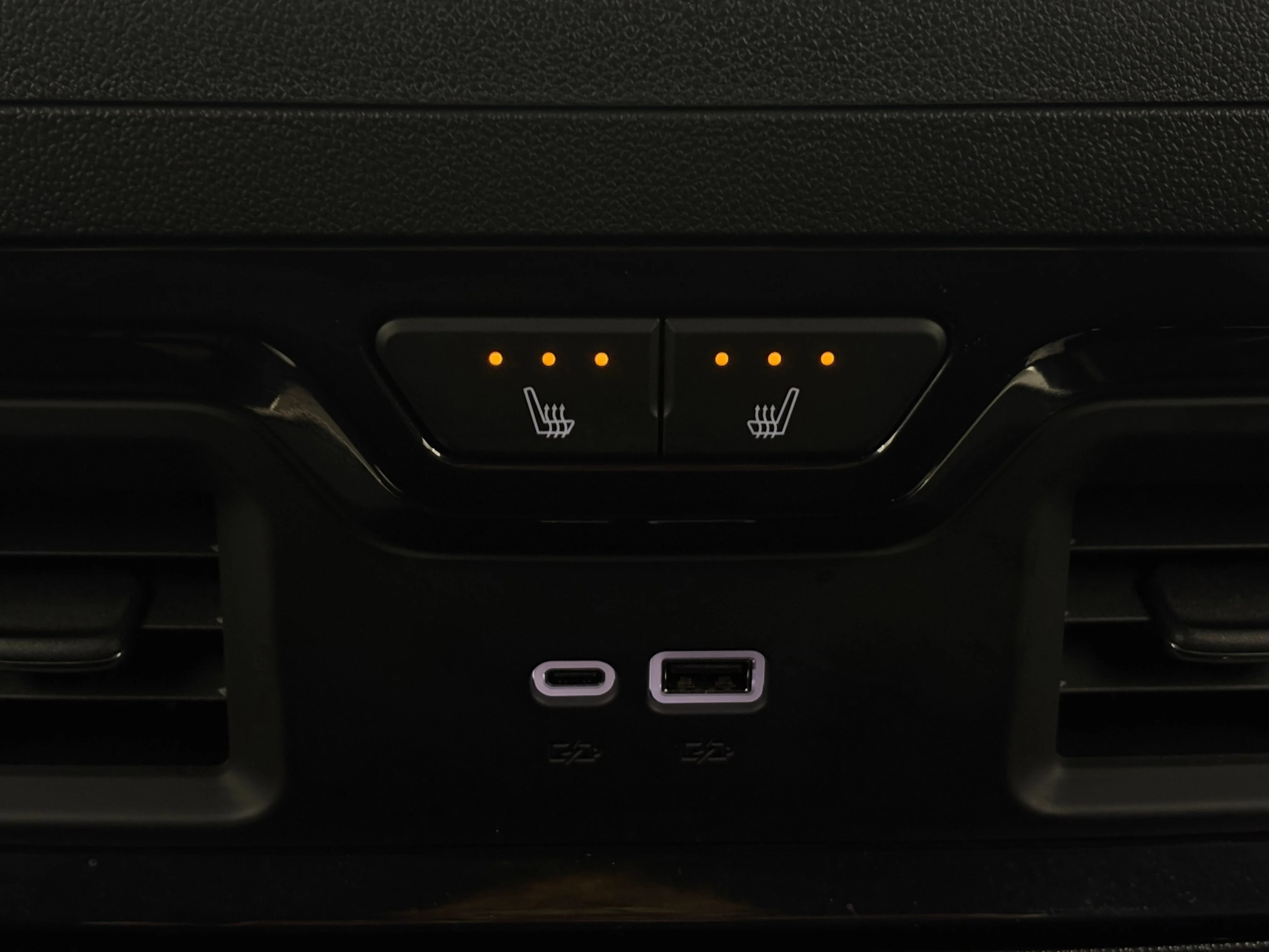 Used 2024 Onyx Black GMC AT4X image 8