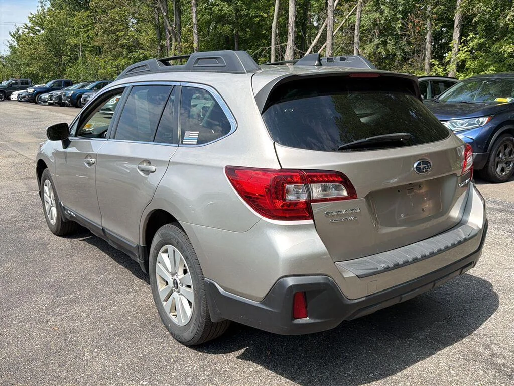 Used 2019 Tungsten Metallic Subaru Premium image 10
